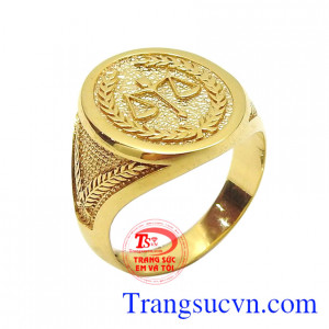 Nhẫn nam vàng tây công lý tôn lên sự lịch lãm, phong cách và mạnh mẽ cho phái mạnh