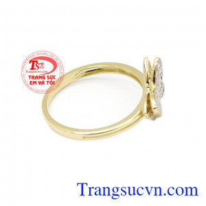 Biểu tượng của sinh vật tràn đầy sức sống ngụ ý về sức bền, cảm hứng, sự vui vẻ, tái sinh, kiên nhẫn và hạnh phúc,Nhẫn nữ vàng màu hồ điệp