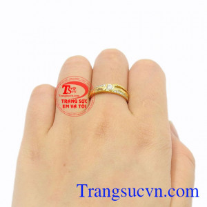 Nhẫn nữ vàng tao nhã vàng 18k giao hàng trên toàn quốc.