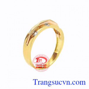 Nhẫn nữ vàng thanh thoát mang lại sự nhẹ nhàng tinh tế nhưng cũng không kém phần sang trọng cho phái đẹp.