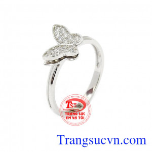 Nhẫn nữ vàng trắng hồ điệp là sản phẩm được làm từ vàng nhập khẩu hoàn toàn từ Hàn Quốc,Nhẫn nữ vàng trắng hồ điệp