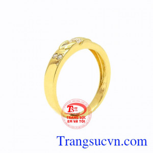 Nhẫn nữ vàng trang nhã hiện đang được nhiều nữ giới đang quan tâm và lựa chọn.