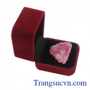 Đá ruby thiên nhiên