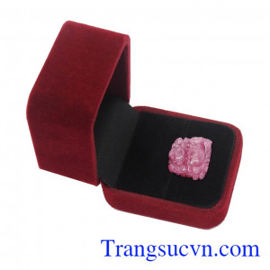 Đá ruby thiên nhiên