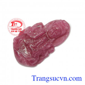 Đá ruby không chỉ đẹp về mặt thẩm mỹ mà còn mang ý nghĩa may mắn, hạnh phúc và sức khỏe