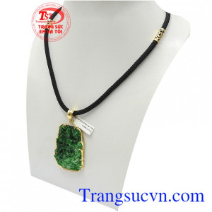 Bộ dây chuyền Quan Âm bình an là món quà tặng với lời chúc bình an, may mắn và hạnh phúc cho người thân