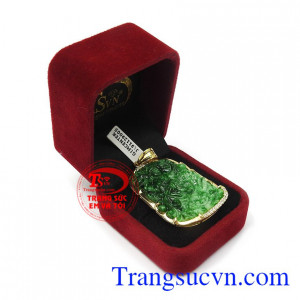 Mặt phật Quan Âm cưỡi rồng bình an là món quà ý nghĩa cho người thân và bạn bè.