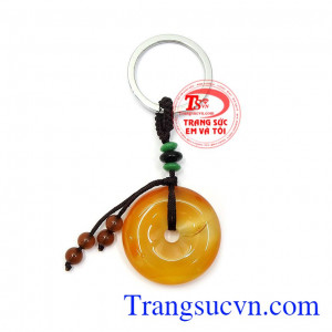 Móc chìa khóa đồng xu mã não mang ý nghĩa tài lộc, sức khỏe cho người đeo