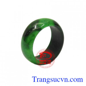 Nhẫn ngọc cẩm thạch thiên nhiên tài lộc