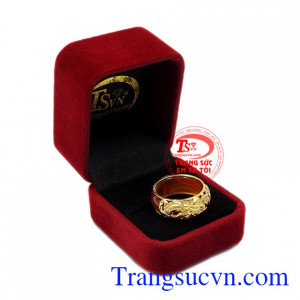 Nhẫn ngọc mã não bọc rồng