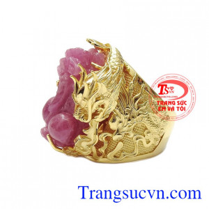 Sản phẩm thích hợp với nhiều trang phục. Nhẫn rồng vàng tỳ hưu đẹp
