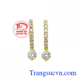 Hoa tai vàng đáng yêu được nhập khẩu từ Hàn Quốc.