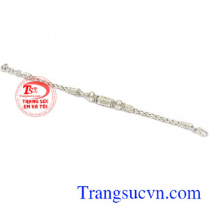 Lắc tay bạc cho bé trai giao hàng trên toàn quốc.