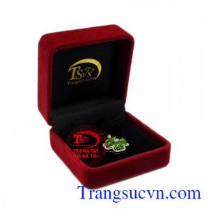 Mặt dây nữ Nephrite