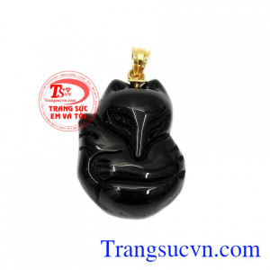 Mặt hồ ly obsidian huyền bí