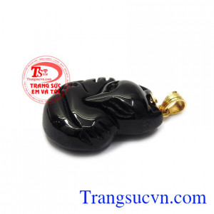 Hồ ly là con vật khéo léo, thông minh và cực kỳ giỏi giang. Mặt hồ ly obsidian huyền bí