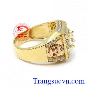 Nhẫn nam vàng đẳng cấp mang lại cho phái mạnh sự mạnh mẽ, thời trang và phong độ, là dòng sản phẩm rất được ưa chuộng