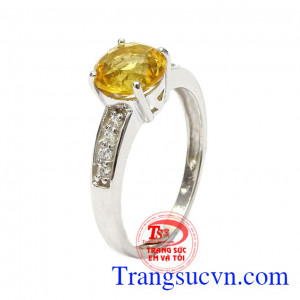 Nhẫn nữ bạc Citrine trang nhã được chế tác từ bạc 92.5 kết hợp cùng đá thạch anh vàng cao cấp,Nhẫn nữ bạc Citrine trang nhã