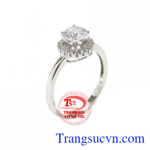 Nhẫn nữ vàng trắng kiêu kỳ