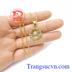 Bộ dây chuyền vàng bền đẹp, chất lượng, giao hàng nhanh toàn quốc Bộ dây chuyền nữ sành điệu