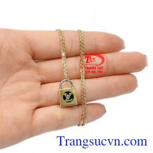 Bộ dây chuyền ổ khóa tình yêu bảo hành 6 tháng.