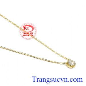 Sản phẩm là sự lựa chọn hoàn hảo để làm quà tặng dành cho người yêu thương. Bộ dây liền mặt nhỏ xinh