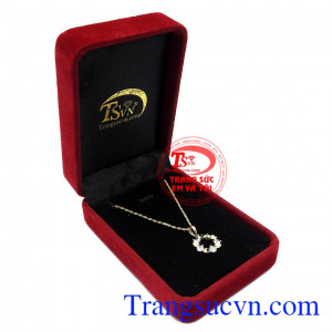 Bộ dây nữ vàng kết nối trái tim