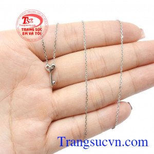 Trong tình yêu, trang sức bạc hình chìa khóa là món quà tinh tế nhưng đầy ý nghĩa,Bộ dây vàng trắng chìa khóa