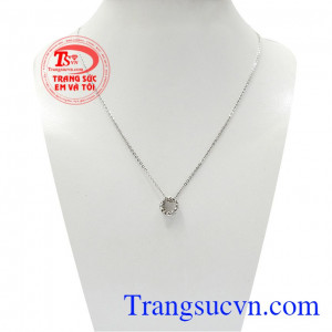 Bộ dây vàng trắng trang nhã được chế tác nhỏ nhắn, xinh xắn là món quà đầy bất ngờ dành cho phái nữ,Bộ dây vàng trắng trang nhã