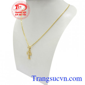 Sản phẩm giá cả hợp lý, rất được phái đẹp ưa chuộng, là món quà tặng ý nghĩa cho người yêu thương.