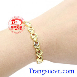 Thiết kế sang trọng, quý phái thích hợp làm quà tặng cho phái đẹp trong những dịp lễ quan trọng. Lắc tay nữ đẹp