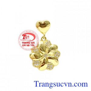 Mặt dây hoa mai vàng