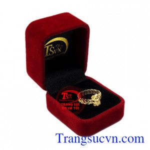 Nhẫn vàng kim tiền tuổi Tý 