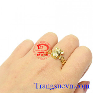 Nhẫn vàng kim tiền tuổi Tý phúc lộc.