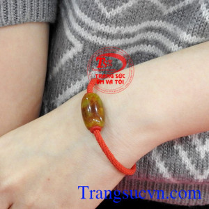 Vòng tay lu thống cẩm thạch đẹp mang đến may mắn, bình an cho người dùng. 