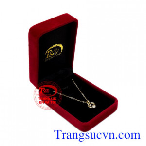 Bộ mặt dây nữ yêu kiều