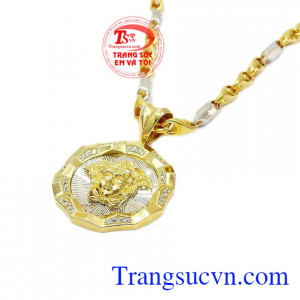Không chỉ để làm đẹp mang tính thẩm mỹ mà còn thể hiện cá tính và đẳng cấp của người dùng. Bộ trang sức nam vàng tây sang trọng