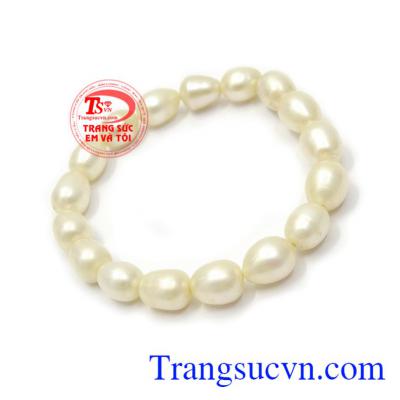 Đeo Chuỗi tay ngọc trai tinh tế còn giúp bình an trong tâm hồn, tránh được các luồng khí tiêu cực