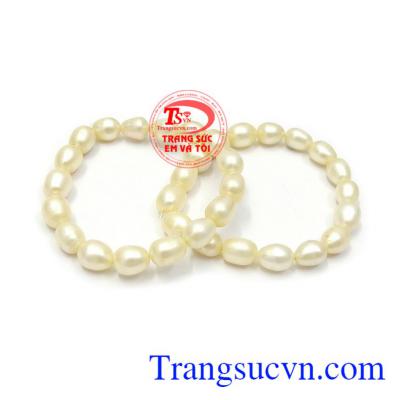 Chuỗi tay ngọc trai bền đẹp, chất lượng, là món quà tuyệt vời cho người bạn yêu thương