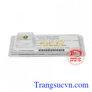 Viên đá Diopside trong phong thủy mang đến sự may mắn, thăng tiến trong công việc.