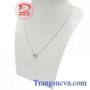 Dây chuyền liền mặt phong cách vàng trắng 10k nhập khẩu nguyên chiếc từ Korea là xu hướng trang sức rất được ưa chuộng hiện nay