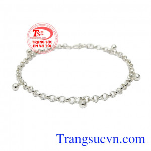 Lắc chân bạc nhỏ nhắn kiểu dáng trẻ trung thích hợp với nhiều kiểu trang phục,Lắc chân bạc nhỏ nhắn