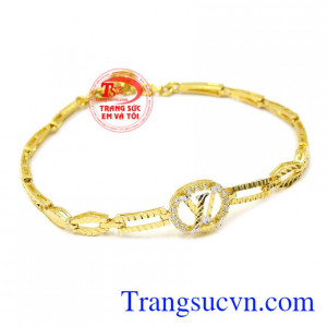 Sản phẩm sẽ là món trang sức được đông đảo các cô gái ưa chuộng và lựa chọn.