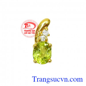 Mặt dây Peridot nhỏ nhắn được chế tác theo công nghệ hiện đại, mang đến cho người dùng một sản phẩm chất lượng,Mặt dây Peridot nhỏ nhắn