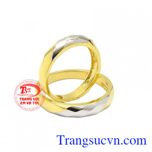 Với thiết kế tối giản mang lại sự trang nhã, thời thượng. Nhẫn cưới bên nhau mãi mãi