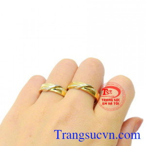 Nhẫn cưới gắn kết hạnh phúc chất lượng, bảo hành uy tín.