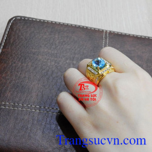 Nhẫn nam Topaz rồng phượng tăng nét lôi cuốn, mạnh mẽ cho phái nam.