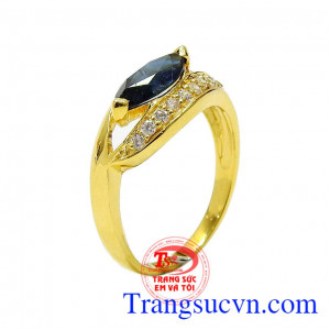 Nhẫn nữ Sapphire thời trang với thiết kế trẻ trung, mới lạ mang lại sự thu hút cho chủ nhân,Nhẫn nữ Sapphire thời trang