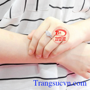 Nhẫn nữ tìm kiếm ước mơ mang đến những mơ ước thật đẹp.