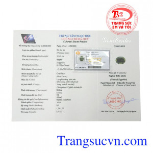 Saphir mặt nhẫn tinh tế.